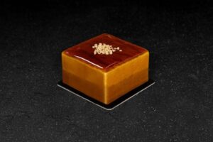 Greek frozen individual squared CARAMEL cake 12x160gr/case ZF code 01955