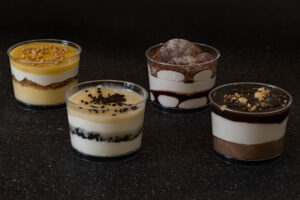 Greek style frozen mixed cakes in bowls MIX 3(Oreo,Bueno,Tiramisu,Ferrero) 16x160gr/case GS code 02599