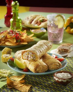 Greek style frozen CHICKEN BURRITO 300x200gr/case HZ code 162900