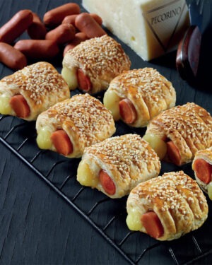 Greek frozen mini sausage pies w pecorino romano cheese 50gr/pc 5kg/box HZ code 160680