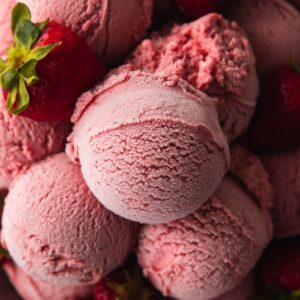 Greek style ice cream STRAWBERRY 6lt/bucket ZF code 269