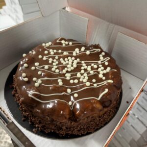 Greek style frozen round cake BUENO PROFITEROLLE D20cm/H4cm 1,26kg ZS code 60840