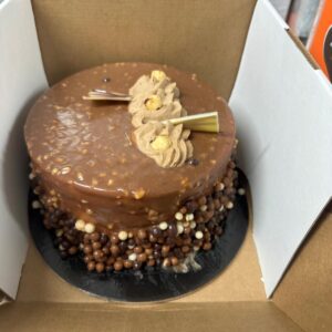 Greek style frozen round cake ASROSER (ferrero) D16.5cm/H8cm 1,27kg ZS code 60403