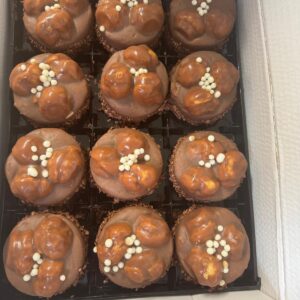 Greek style frozen individual PROFITEROLLE BUENO cake 12x170gr ZS code 51035